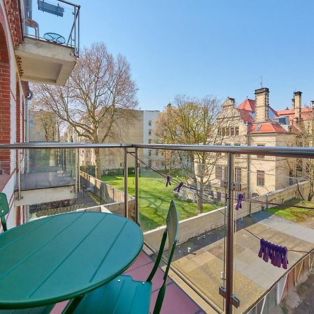 Apartament Szept Galeria Dominikanska By Noclegi Renters Wroclaw Luaran gambar