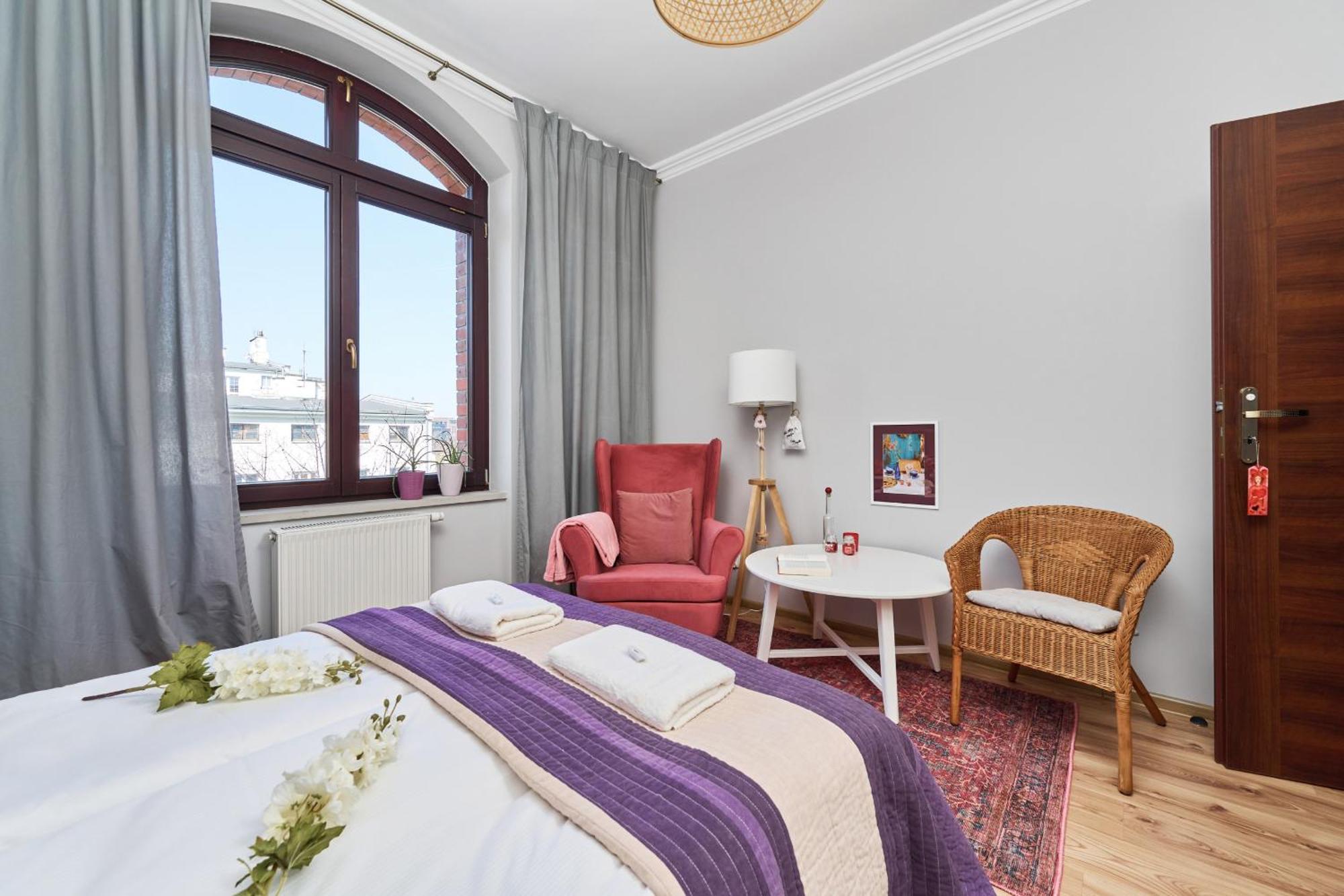 Apartament Szept Galeria Dominikanska By Noclegi Renters Wroclaw Luaran gambar