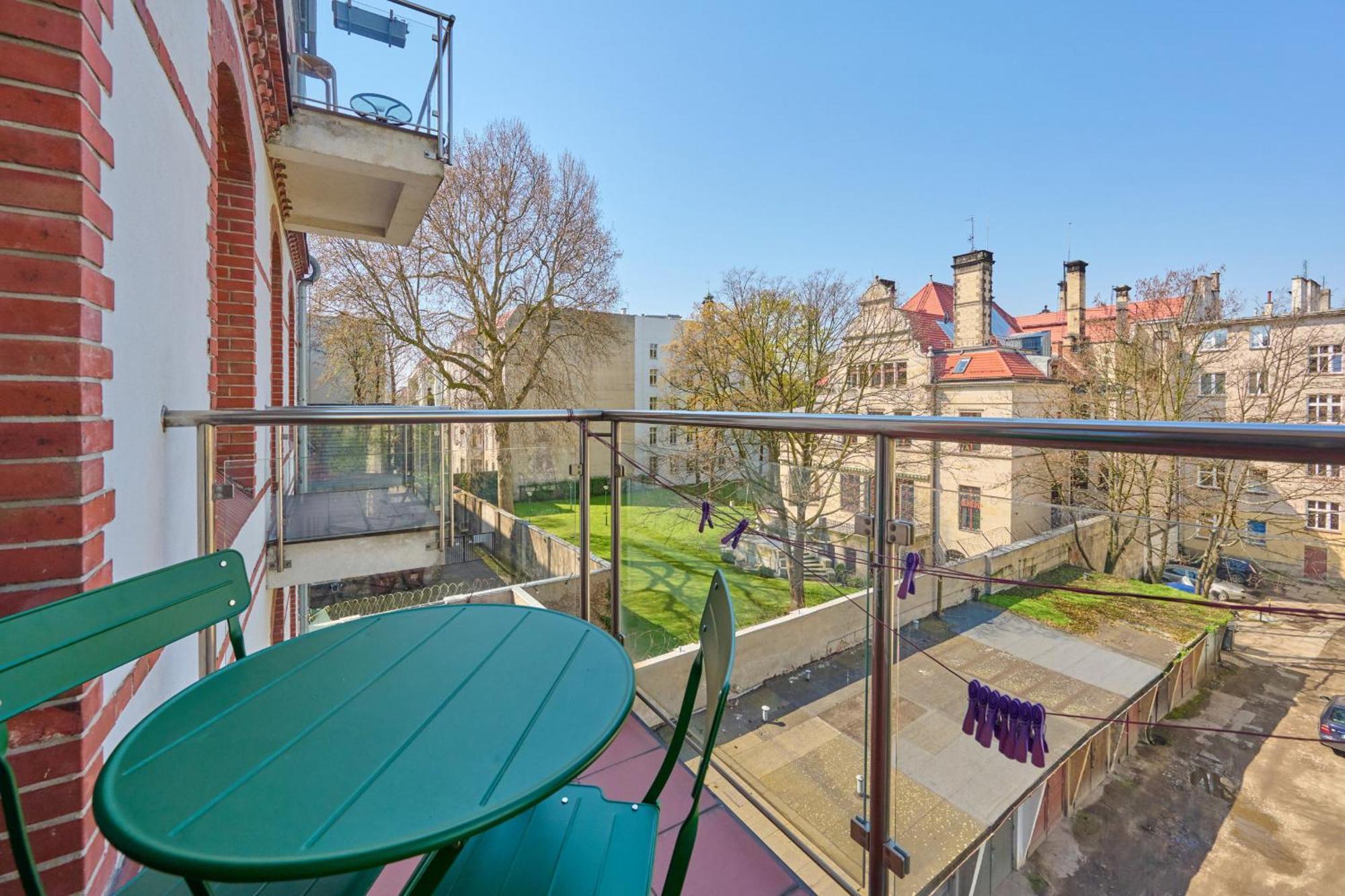 Apartament Szept Galeria Dominikanska By Noclegi Renters Wroclaw Luaran gambar