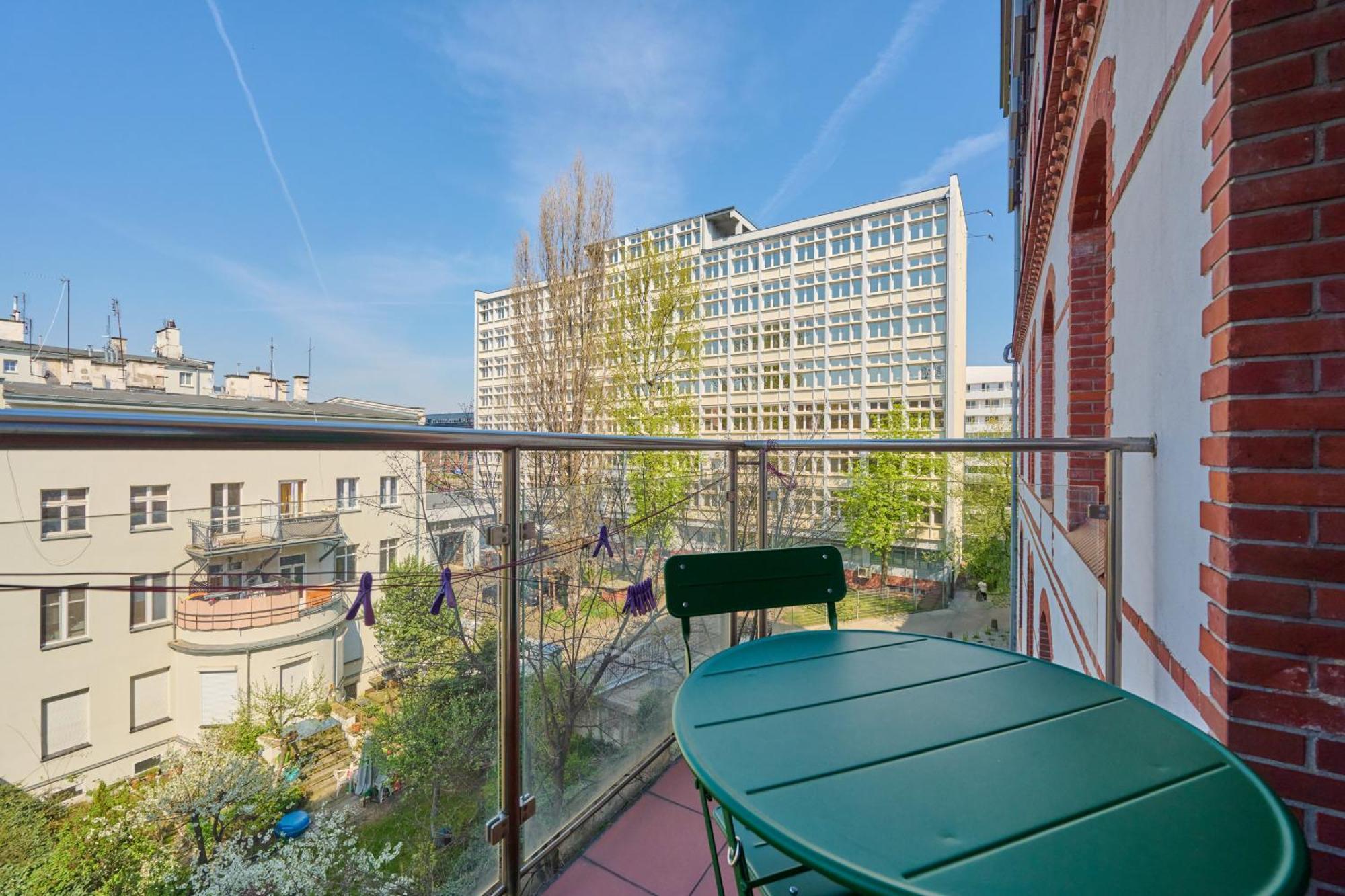 Apartament Szept Galeria Dominikanska By Noclegi Renters Wroclaw Luaran gambar